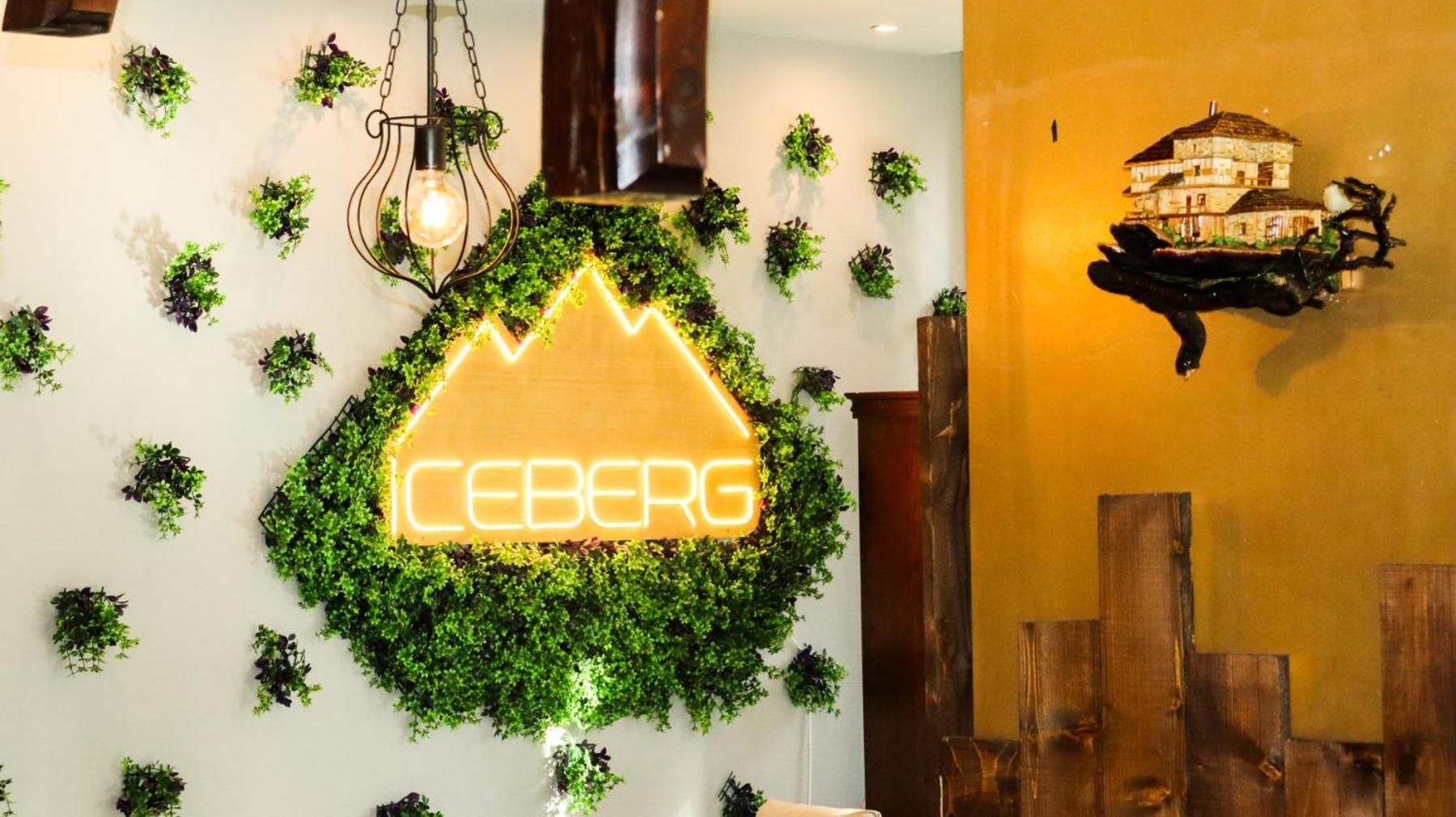 Hotel Iceberg بوروفتس المظهر الخارجي الصورة